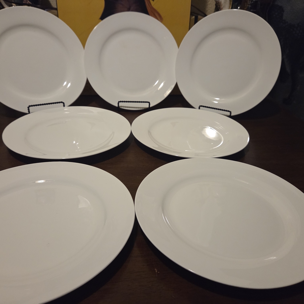 Mikasa Lausanne Classic White Dinner Plate Set Of 7